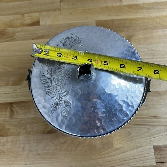 Vintage Mid Century Ice Bucket MCM TULIP Hammered Aluminum Lid Tongs Set - Picture 7 of 11